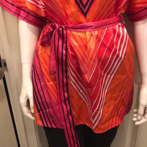 Blouse - Picture 3 of 6